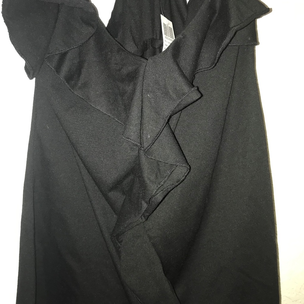 NWT Ruffle Halter Top - Picture 3 of 4